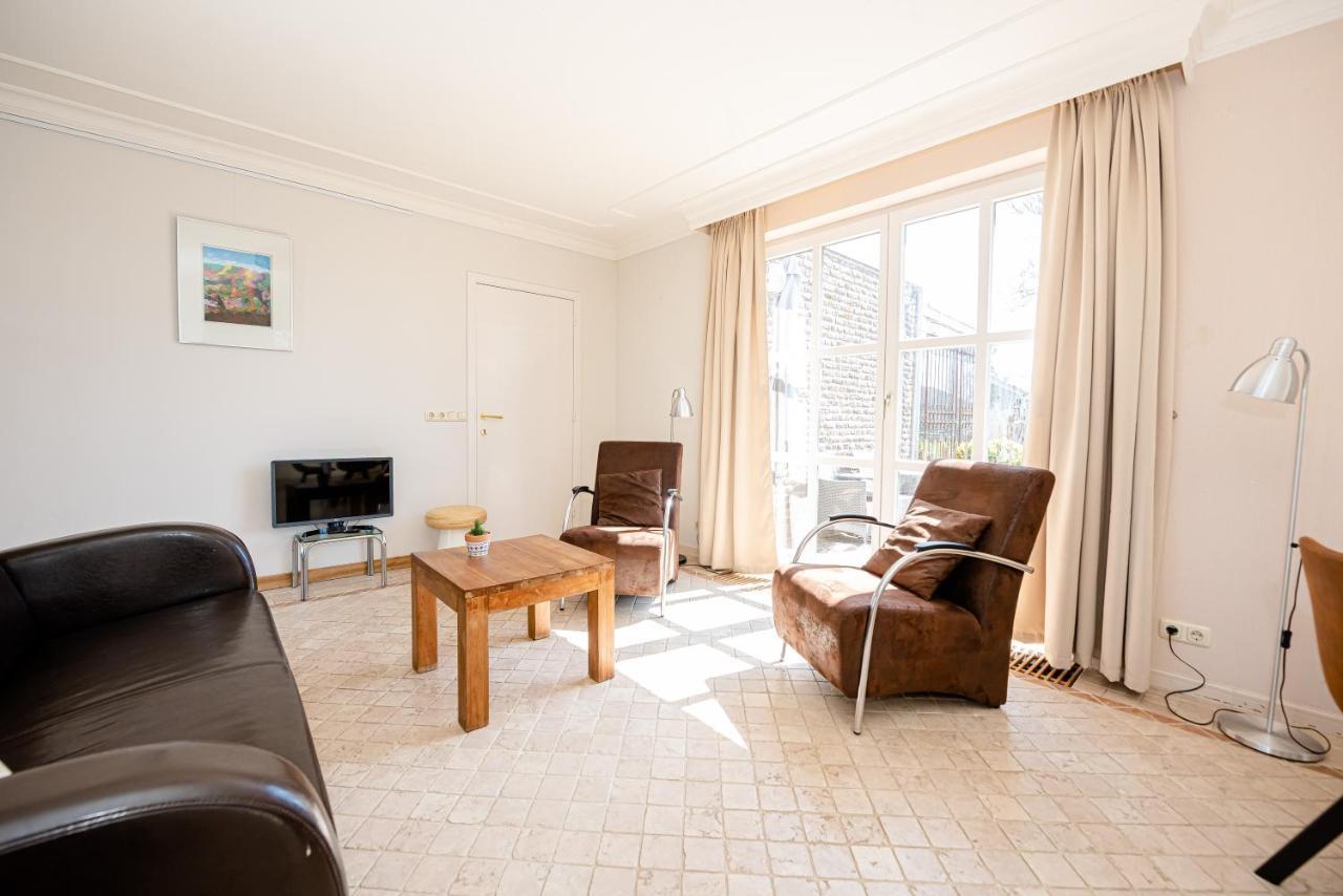 Bed & Breakfast Ohé en Laak Екстериор снимка