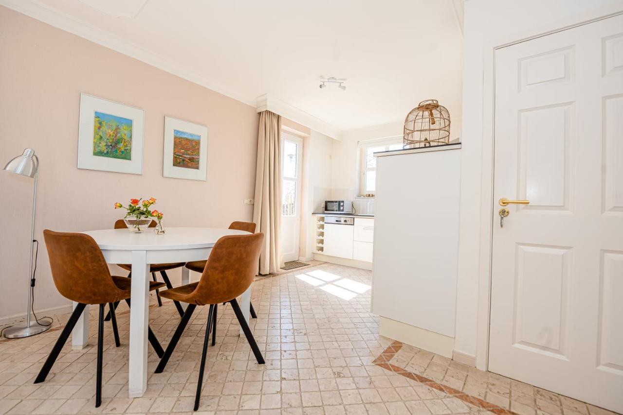 Bed & Breakfast Ohé en Laak Екстериор снимка